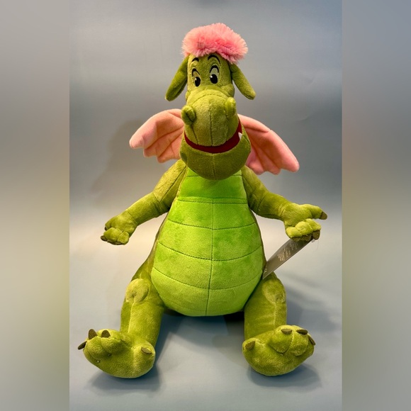 Disney stores 14” Elliot plush from Pete’s dragon NWT - Picture 1 of 5
